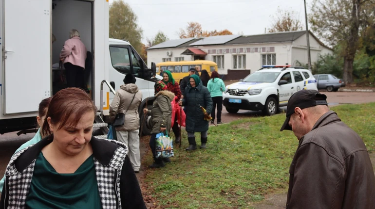 Мобільна медицина на Чернігівщині: нова модель допомоги, що повертає людям віру у турботу держави